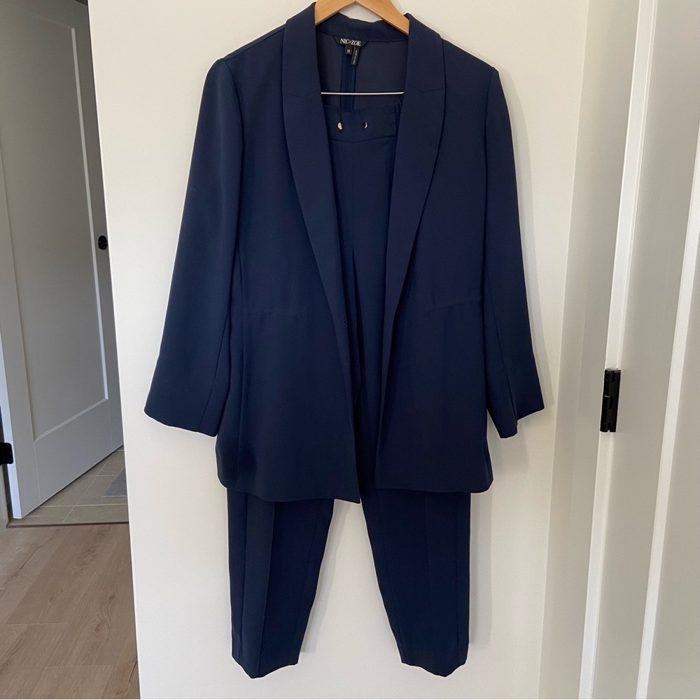 NIC+ZOE Classic Navy Suit Set